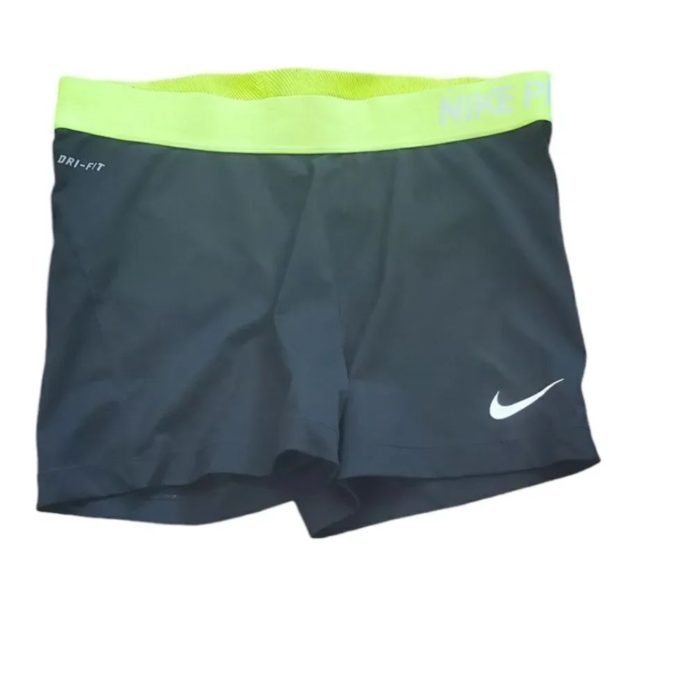 Nike Black & Green Compression Shorts